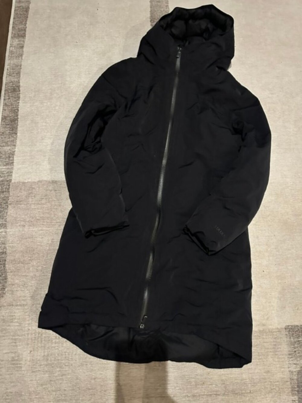 Lululemon Winter Warrior winter jacket size 8